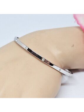 SWAROVSKI 12 Crystal Silver Tone Bangle Bracelet Minimalist Rhinestone Jewelry
